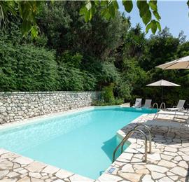 3 bedroom villa with heated pool in Kassiopi, Corfu, sleeps 6